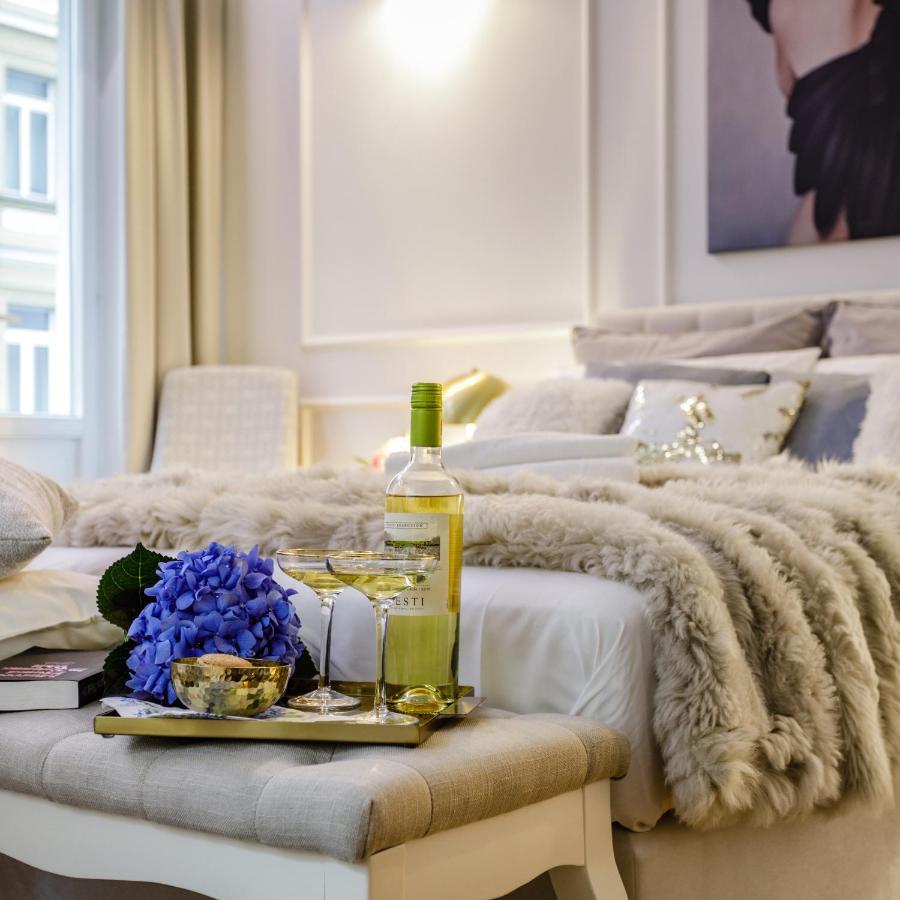 I'M In Heaven - Boutique Apartments Warsaw Exterior photo